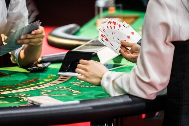 Cash Out Game
